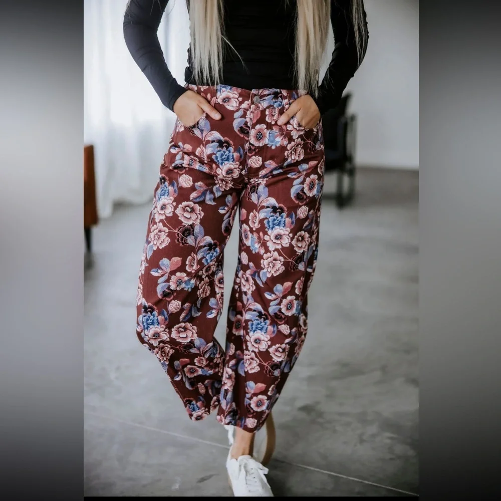 Olivaceous Barrel Pants Size Large Rust Burgundy Floral Pattern Button Closure - Picture 1 of 13